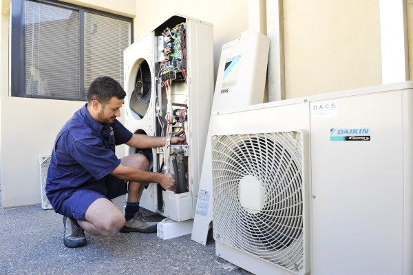 Điều hòa Daikin tại Cầu Giấy